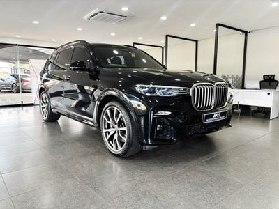 2020 BMW X7 M50i
