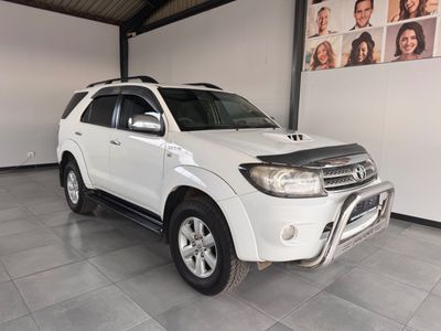 2011 Toyota Fortuner 3.0 D-4D Raised Body 4x4
