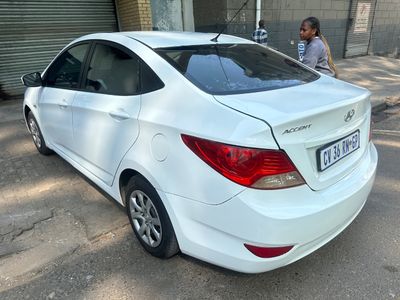 2013 Hyundai Accent 1.6 GLS | Fluid