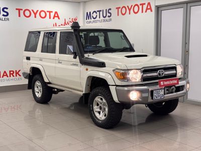 2016 Toyota Land Cruiser 76 4.5 D V8 Station Wagon