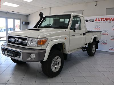 2015 Toyota Land Cruiser 79 4.5 D Single-Cab