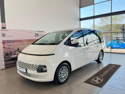 2024 Hyundai Staria 2.2d Executive Auto