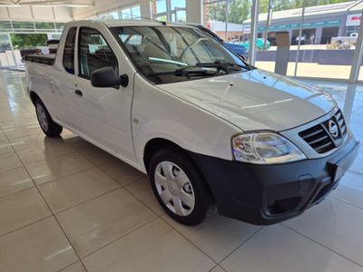 2022 Nissan NP200 1.6