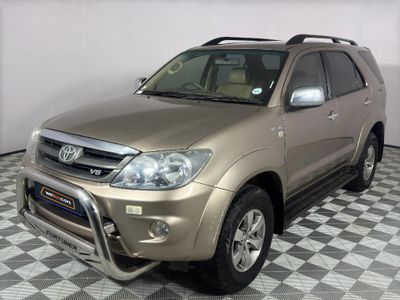 2007 Toyota Fortuner 4.0 V6 Raised Body