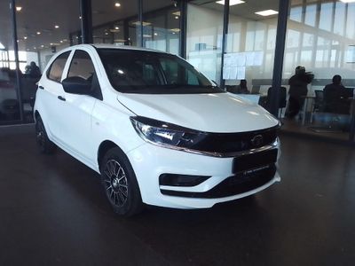 2026 TATA Tiago 1.2 XM