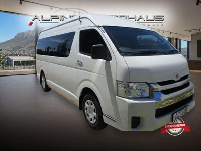 2022 Toyota Quantum 2.5 D-4D 14-seat