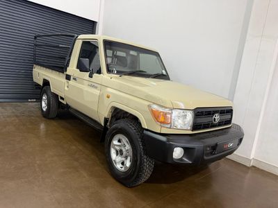 2012 Toyota Land Cruiser 79 4.2 D Single-Cab