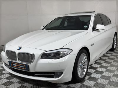 2012 BMW 5 Series 550i Auto