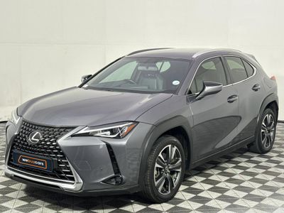 2019 Lexus UX 200 EX