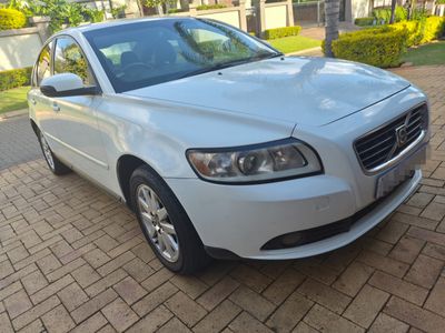 2008 Volvo S40 2.4i