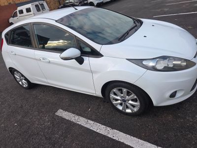 2012 Ford Fiesta 1.4i Trend 5-dr
