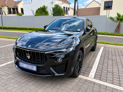 2023 Maserati Levante 350 Modena