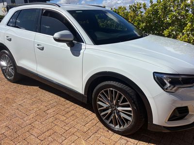 2022 Audi Q3 2.0 TFSI quattro Auto Advanced | 40 TFSI
