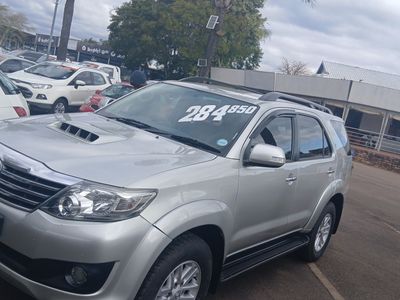 2013 Toyota Fortuner 2.5 D-4D Raised Body Auto