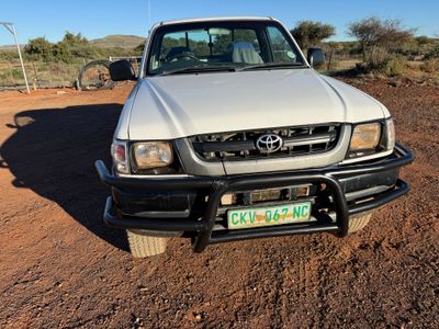 2000 Toyota Hilux 3000 KZ-TE Raider Raised Body Single-Cab