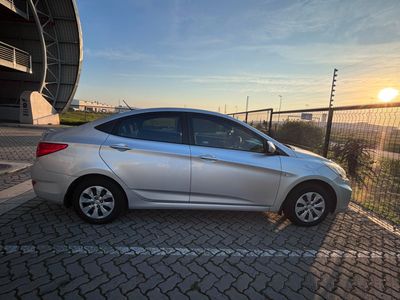 2015 Hyundai Accent 1.6 GL | Motion