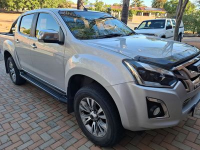 2019 Isuzu KB 300 D-Teq LX Auto Double-Cab