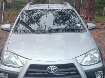 2014 Toyota Etios Cross 1.5 XS 5-dr