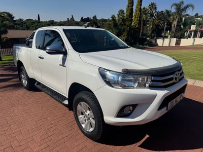 2017 Toyota Hilux 2.8 GD-6 Raider 4x4 Extended Cab