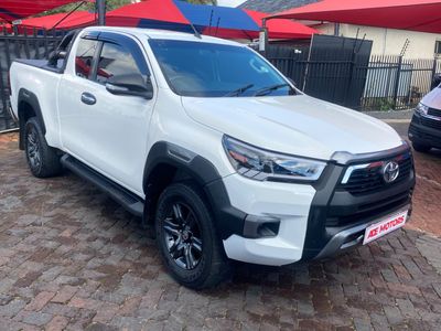 2016 Toyota Hilux 2.4 GD-6 Raised Body SRX Extended Cab