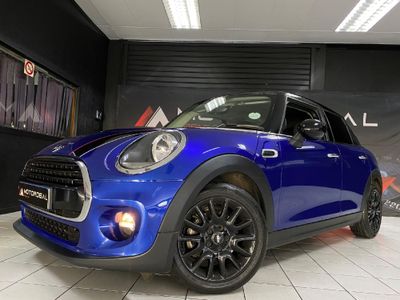 2018 MINI Hatch Cooper 5-dr Auto