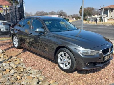 2013 BMW 3 Series 320i Auto