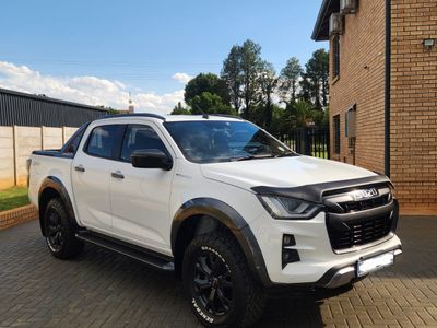 2022 Isuzu D-Max 3.0 DDI V-Cross HR 4x4 Auto Double-Cab