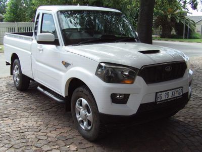 2018 Mahindra Scorpio 2.2 CRDe mHawk Single-Cab
