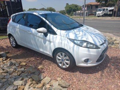 2013 Ford Fiesta 1.4i Ambiente 5-dr