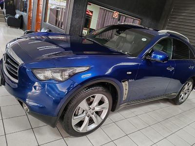 2016 Infiniti QX70 30d S Premium