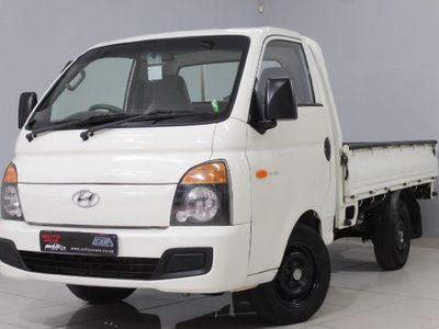 2014 Hyundai H100 Bakkie 2.6D Dropside Manual (Diesel)