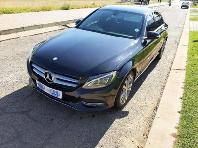 2015 Mercedes-Benz C-Class C 180 Avantgarde Auto