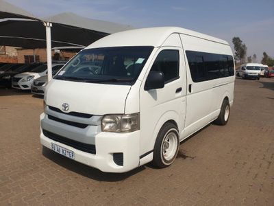 2009 Toyota Quantum 2.7 14-seat