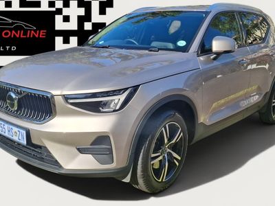 2025 Volvo XC40 B3 Essential Geartronic Mild-Hybrid