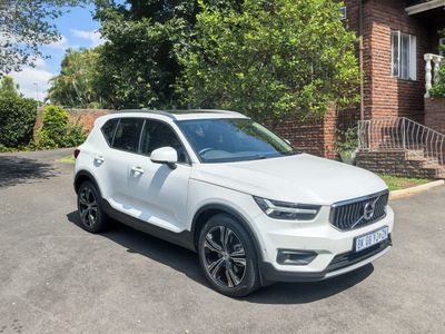 2019 Volvo XC40 D4 Inscription AWD Auto