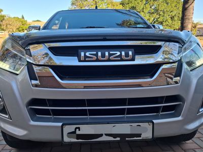 2019 Isuzu KB 300 D-Teq LX Auto Double-Cab