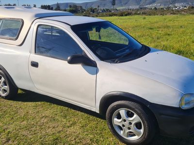 2000 Opel Corsa Utility 140i