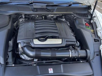2013 Porsche Cayenne Auto