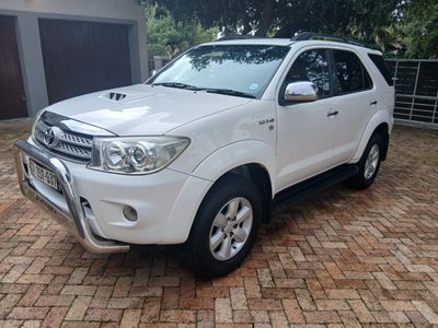 2009 Toyota Fortuner 3.0 D-4D Raised Body