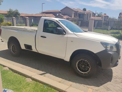 2022 Nissan Navara 2.5 DE XE Single-Cab