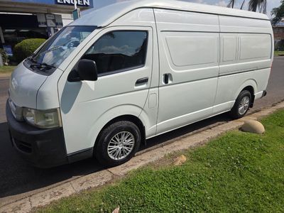 2008 Toyota Quantum 2.5 D-4D LWB Panel Van