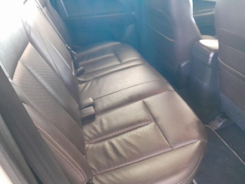 Used Isuzu KB 300 D-Teq LX Double-Cab for sale in Western Cape - Cars ...