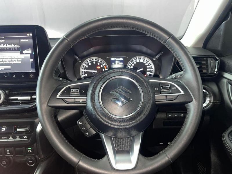 Used Suzuki Grand Vitara 1.5 GLX Auto for sale in Gauteng - Cars.co.za ...