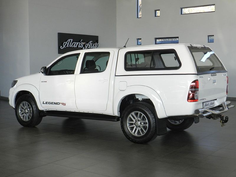Used Toyota Hilux 3.0 D-4D Legend 45 Raised Body Double-Cab for sale in ...
