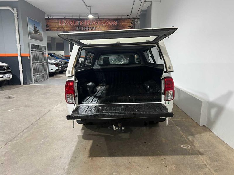 Used Toyota Hilux 2 4 GD 6 Raised Body Raider Auto Single Cab for sale Used Toyota Hilux 2 4 GD 6 Raised Body Raider Auto Single Cab for sale