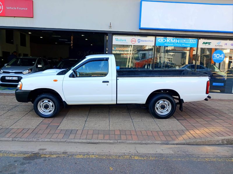 Used Nissan NP300 2 5 TDI LWB DIESEL WORKHORSE BAKKIE TOW BAR For Sale used-nissan-np300-2-5-tdi-lwb-diesel-workhorse-bakkie-tow-bar-for-sale