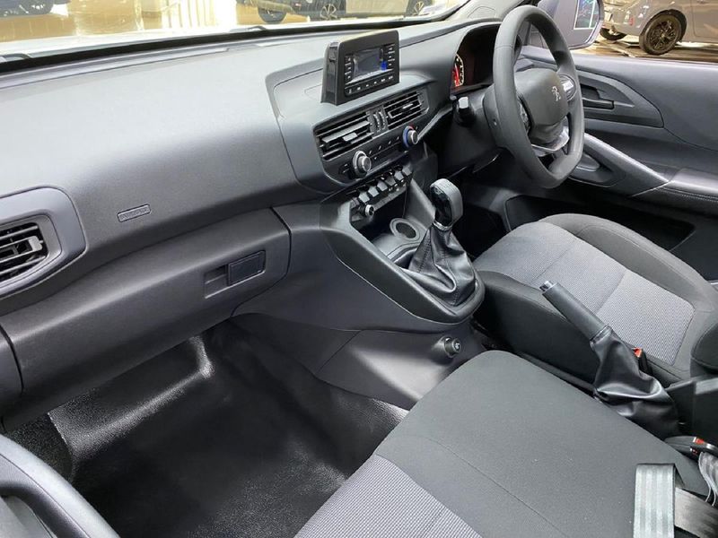 New Peugeot Landtrek 1.9D Professional Single Cab for sale in Gauteng ...