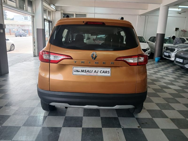 Used Renault Triber 1.0 Expression for sale in Kwazulu Natal - Cars.co ...