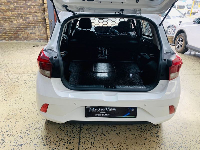 Used Hyundai Grand i10 1.0 Motion Cargo panel van for sale in Gauteng ...