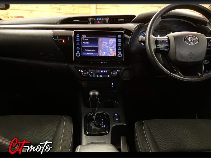 Used Toyota Hilux 2.8 GD-6 Raised Body Legend Auto Double-Cab for sale ...
